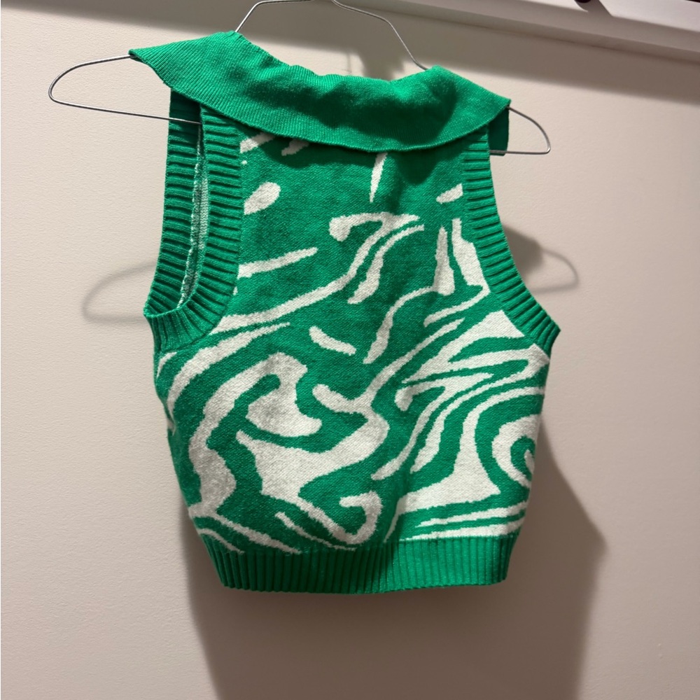 Princess Polly cropped sweater tank - Picture 9 of 10